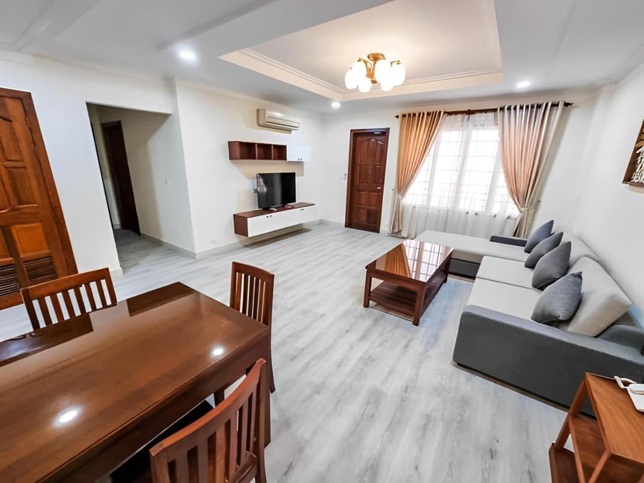 Hamptons Apartments Phnom Penh Exterior photo